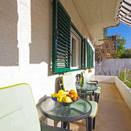 Apartment Apartman Makarska