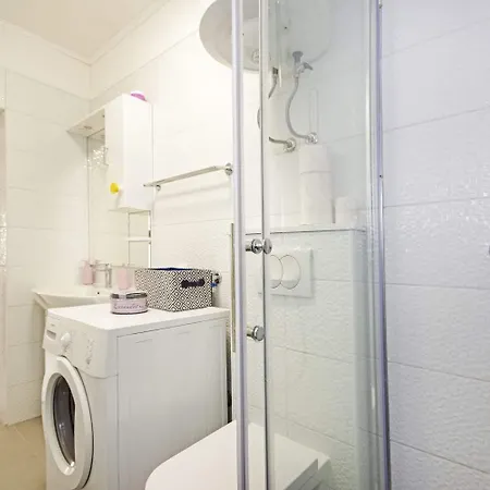 Apartman Makarska 아파트 *